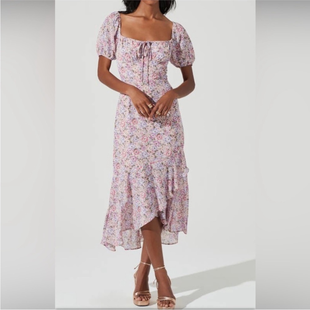 ASTR The Label Floral Midi Dress